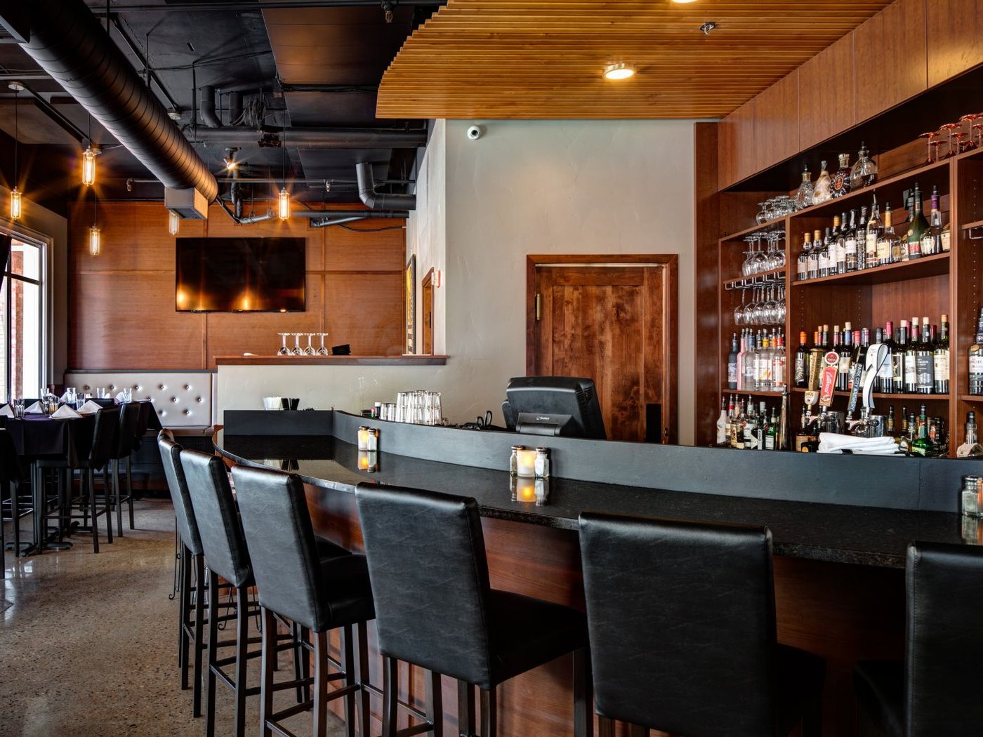 Cozy Method Park City steakhouse guide: the bar inside Prime Steak House and Piano Bar on Main Street in Park City